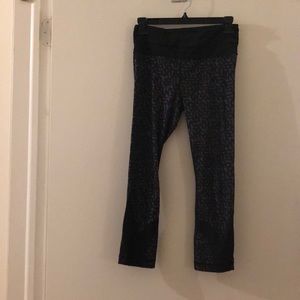 Lululemon 3/4 Length leggings Size 4